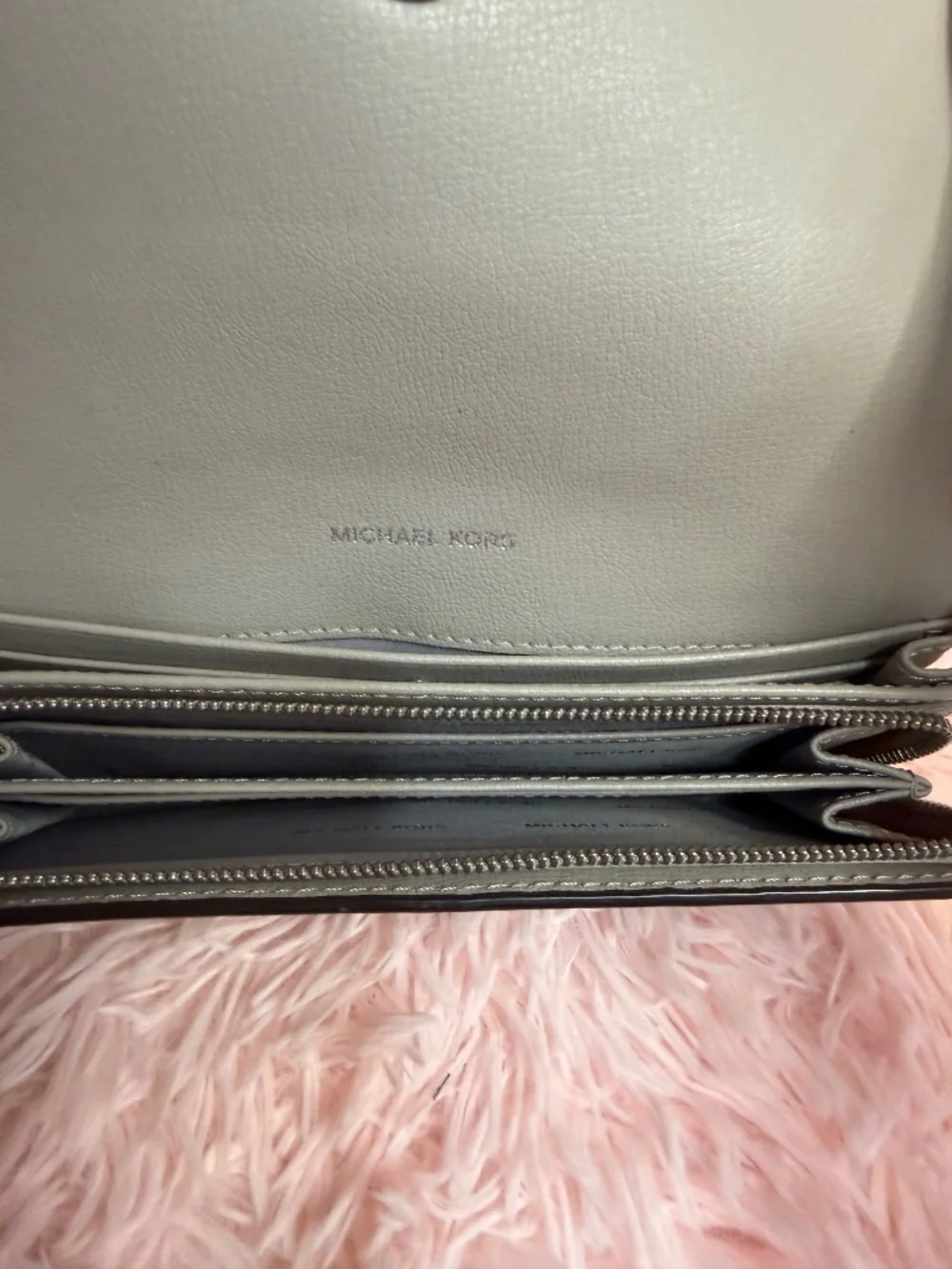 Micheal Kors Wallet